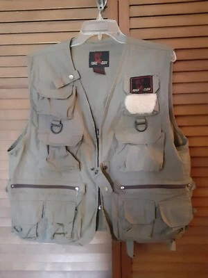 Eagle Claw Sportsman Vest Hunting Shooting Fishing Green Adult S/M Outdoors - Image 1 of 4