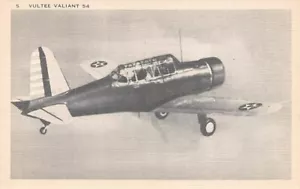 Postal Aviación: Vultee Valiant 54, foto en blanco y negro - Imagen 1 de 2