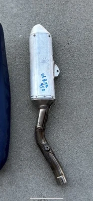 Silenciador de escape Suzuki OEM RMZ450 2005-2007 14310-35G60, 14310-35G30 Foto 1 de 4