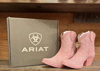 Botines para mujer Ariat de gamuza rosa súper lindos talla 9’s Foto 1 de 4