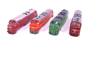4 carcasas PIKO locomotoras diésel DSB 1122 Nohab 204001 manitas defectos - Imagen 1 de 22
