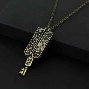 Grimm Key Charm Collane - Collana Ciondolo Bronzo Donna Vintage Link Gioielli - Foto 1 di 24