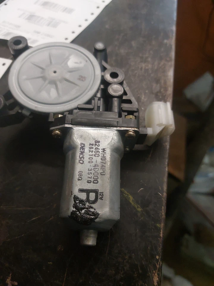 Passenger Right Power Window Motor Front Fits 06-11 SEDONA 263333 - Image 1 of 1