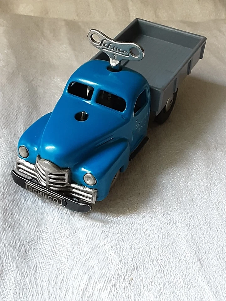 Schuco Varianto Lasto 3042 + chiave n° 1 - Immagine 1 di 4