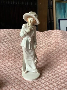 Royal Doulton Classique Figurine Penelope CL3988 Excellent Condition - Picture 1 of 4