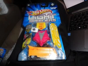 2012 HOT WHEELS LIGHT SPEEDERS SERIES VOLKSWAGEN DRAG BUS box 1als - Picture 1 of 1