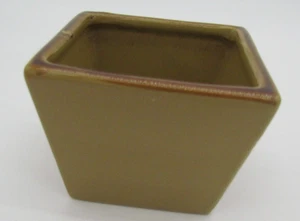 Vintage quadratisch geformt olivgrün Kunstkeramik Pflanzgefäß 4"x4"x3" - Bild 1 von 4