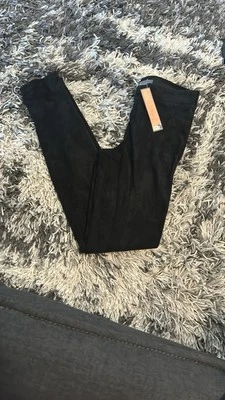 Leggings Vince de gamuza negros diseño elegante de ajuste Foto 1 de 4