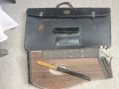 antigua cítara alemana Foto 1 de 4