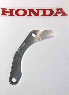 1983-1986 Honda Cr125r Engine Front Case Saver 23812-KA3-710 Drive Chain Guide. - Image 1 of 2