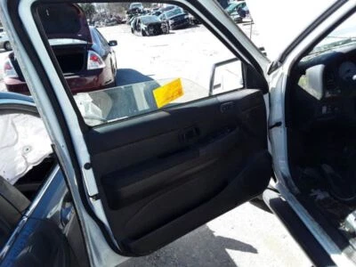 Motor de arranque a través de 11/00 compatible con 01 INFINITI QX4 1332100 Foto 1 de 4