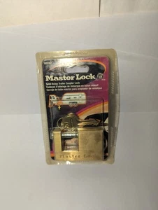 NOS Master Lock #605DAT Trailer Coupler Lock SEALED FREE SHIPPING - Picture 1 of 6