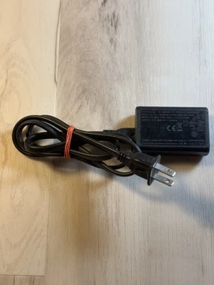 Cargador adaptador de CA original OEM Sony Play Station Vita fuente de alimentación PCH-ZAC1 Foto 1 de 4