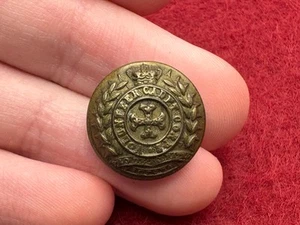 RARE PRE FEDERATION Original Australian VICTORIAN VOLUNTEER CADET CORPS Button - Picture 1 of 7