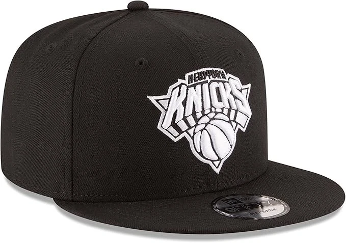 New Era 9Fifty NBA New York Knicks Black & White Basic Snapback Adjustable Hat - Image 1 of 4