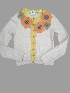 Anthropologie Field Flower Strickjacke beige mit mehrfarbiger Blumenapplikation - Bild 1 von 11