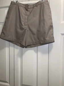 eddie bauer womens khaki shorts beige size 12 pockets brand new with tag - Picture 1 of 11