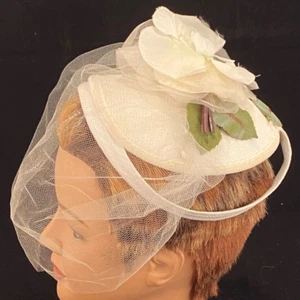 Mid-Century Hat w Veil, Flowers - Picture 1 of 5