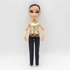 Bratz Estilo Starz JADE Moda Muñeca 2010 MGA Camisa Pantalones - Imagen 1 de 9