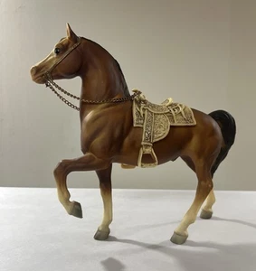 Sillín de colección Breyer Molding Co. Western Ramping Horse Rein #114 Cheyenne Bay - Imagen 1 de 7