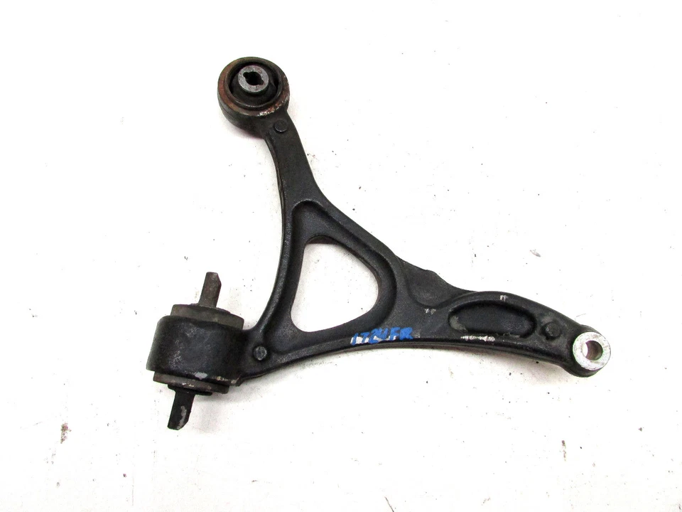 2011 VOLVO XC90 FRONT RIGHT CONTROL ARM OEM 03 04 05 06 07 08 09 10 11 12 13 - Image 1 of 4
