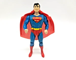 Kenner DC Super Powers Vintage Superman 1984 Action Figure w/ Original Cape! - Picture 1 of 3