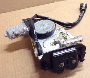 2007 lincoln navigator rear lift gate latch actuator 2007-2014 - Bild 1 von 4