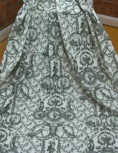 140 x 90 cm GREEN Toile de Jouy COTTON VELVET Curtain Fabric - Picture 1 of 1