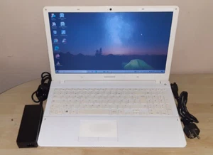 SAMSUNG 370R Core i3 @ 2nd Gen. 15,6" WINDOWS10 SUITE OFFICE BATTERIE 3H00 - Photo 1/19
