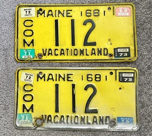 Coppia Targhette Vintage 1968 COM Maine #112 ""Vacationland"" Numero Basso - Foto 1 di 7