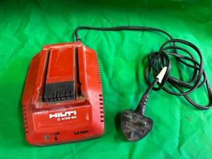 ⭐HILTI C4/36-90 36V UK 240V CHARGER FAULTY POWERS UP FREE UK POST RB113⭐ - Picture 1 of 4