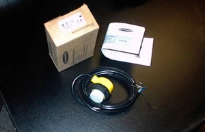 BANNER T30GRXP 2-Color General Purpose Indicator NEW IN BOX* - Picture 1 of 1
