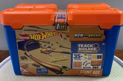 NEW Hot Wheels Track Builders Stunt Box 35+pieces 5+yrs. W/bricks&1car New - Image 1 of 4