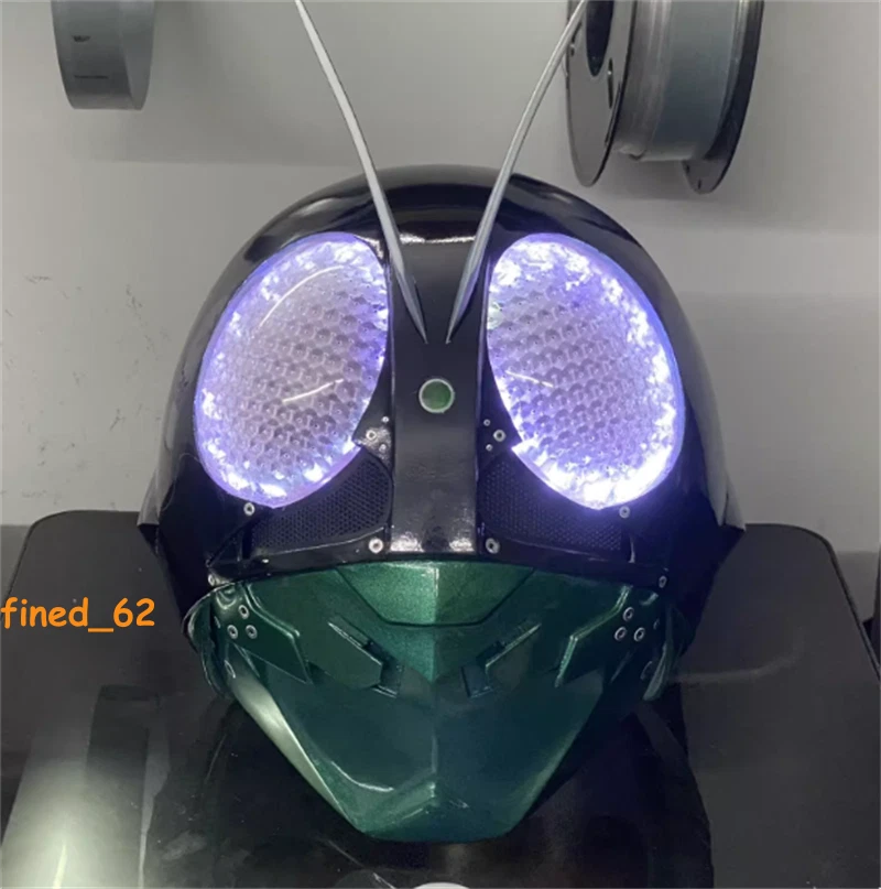 2025 Kamen Rider Cosplay New Helmet 1:1 Wearable LED Masked Rider Finished Mask - Image 1 of 4