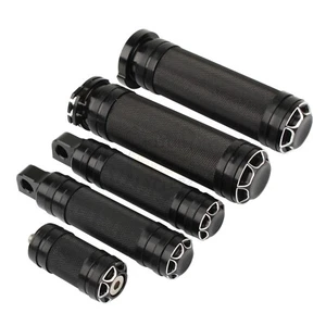 CNC Hand Grips Shifter Peg Foot Pegs Footrests For Harley Touring Dyna Sportster - Foto 1 di 16