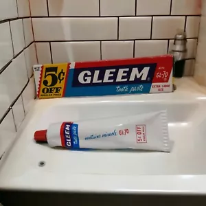 60’s Gleem Toothpaste Contains Miracle GL-70 Procter & Gamble NOS MOVIE PROP - Picture 1 of 10