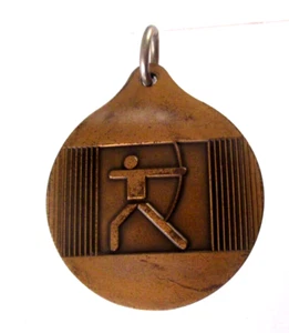 RARO? COLGANTE MEDALLÓN CONMEMORATIVO DE TIRO CON ARCO DE LOS OLÍMPICOS DE MONTREAL 1976 de colección - Imagen 1 de 7