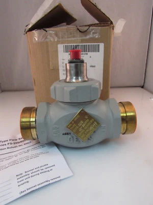  Gems Sensor Military Grade FS-200 2" Flow Valve Switch # 160148 - Image 1 of 3