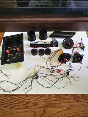 Lote de piezas de altavoces crossovers Foto 1 de 4