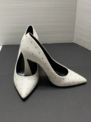 Tacones para mujer 4" Nine West talla 10 M nuevos con etiquetas blancos con tachuelas plateadas punta tenry Foto 1 de 4