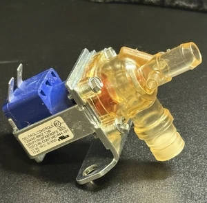 Wilbur Curtis Valve, By-Pass, WC-844-101 S155D Deltrol Controls 120VAC 12W - Picture 1 of 5