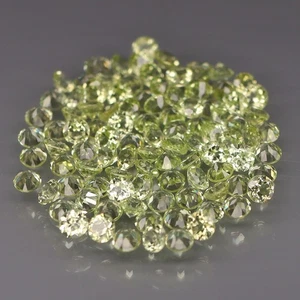 Redondo 2 mm. ¡Color encantador! Peridoto verde manzana natural Pakistán 100 piezas/3,45 quilates - Imagen 1 de 6
