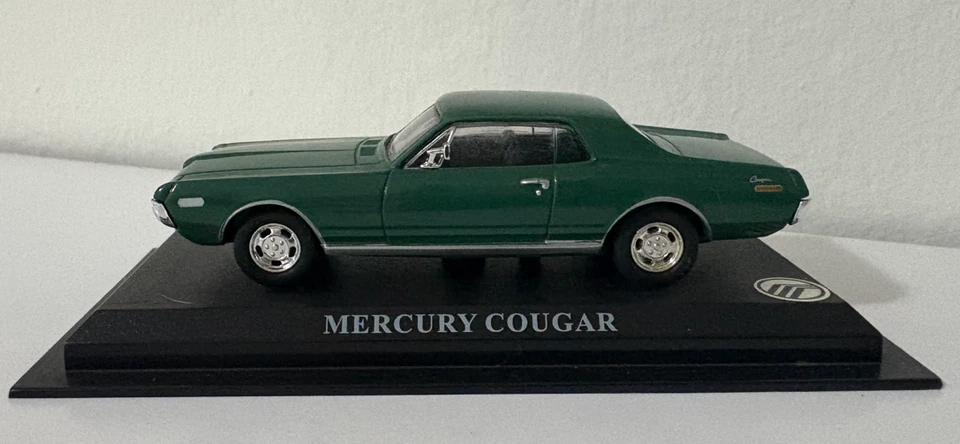 Modellino auto Mercury Cougar verde - scala 1/43 - Immagine 1 di 1