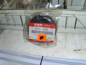 NOS OEM Suzuki GSXR1100 SV650 Dust OIL Seal 09285-34009 FITMENT IN DESCRIPTION!# - Bild 1 von 10