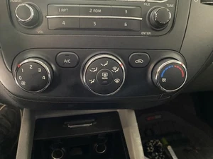 Temperature Control Hatchback Fits 14-16 FORTE 1896014 - Picture 1 of 12