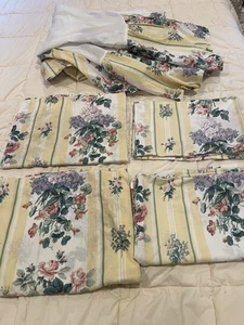 VTG 4 Shams Wamsutta french country cottage chic Floral Bed Skirt Queen size - Picture 1 of 8