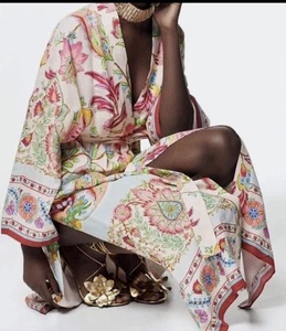 NWT Zara Floral Kimono Robe Wide Sleeves Lined in Satin Fabric Tie Sash XXL - Picture 1 of 10