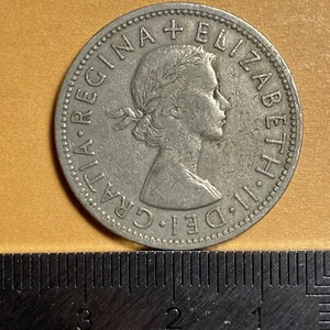 «jb» 1956 GREAT BRITAIN - 2 shillings «jb» - Picture 1 of 2