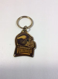 Vintage Minnesota Vikings Football Helmet Logo Keychain WinCraft - Picture 1 of 4