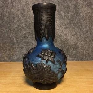 Chinese Old Beijing Glaze Carved Beautiful Flower Bird Vase Home Decoration Art - Picture 1 of 17